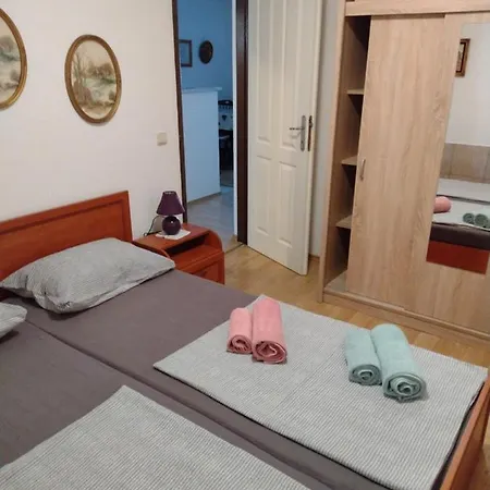 Jednosobni Apartman Mira דירה